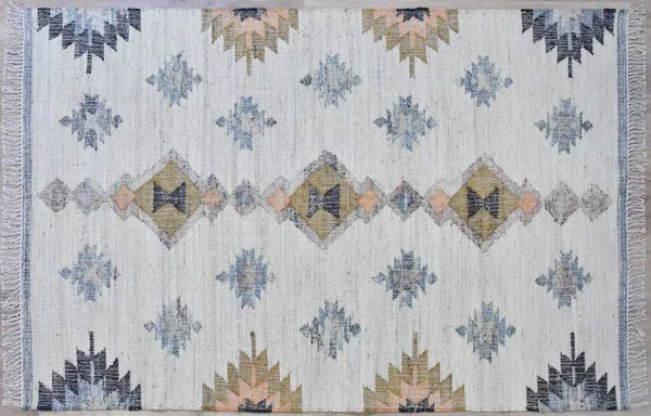 Kilim el yapımı orijinal halı, yüksek çözünürlüklü trend desenli halılar ve renkler                            