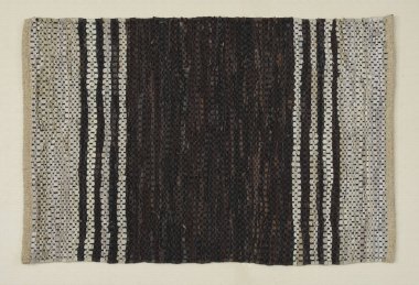 El örgüsü örülmüş ve örülmüş halı, yüksek çözünürlüklü moda desenleri ve renkleri olan halılar