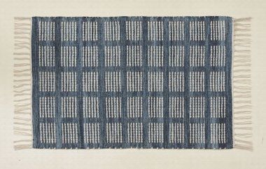 El örgüsü örülmüş ve örülmüş halı, yüksek çözünürlüklü moda desenleri ve renkleri olan halılar