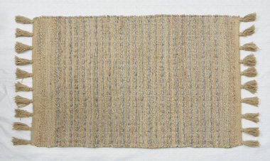 El örgüsü örülmüş ve örülmüş halı, yüksek çözünürlüklü moda desenleri ve renkleri olan halılar