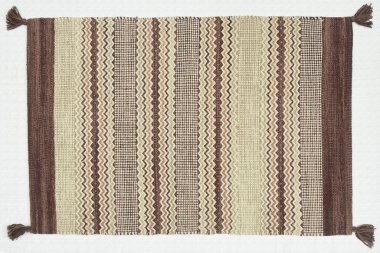 El örgüsü örülmüş ve örülmüş halı, yüksek çözünürlüklü moda desenleri ve renkleri olan halılar