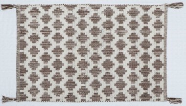 El örgüsü örülmüş ve örülmüş halı, yüksek çözünürlüklü moda desenleri ve renkleri olan halılar