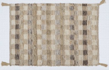 El örgüsü örülmüş ve örülmüş halı, yüksek çözünürlüklü moda desenleri ve renkleri olan halılar