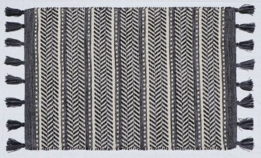 El örgüsü örülmüş ve örülmüş halı, yüksek çözünürlüklü moda desenleri ve renkleri olan halılar