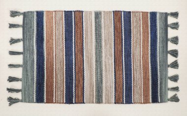 El örgüsü örülmüş ve örülmüş halı, yüksek çözünürlüklü moda desenleri ve renkleri olan halılar