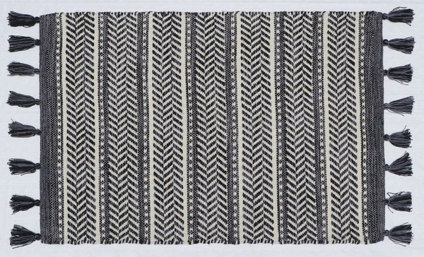 El örgüsü örülmüş ve örülmüş halı, yüksek çözünürlüklü moda desenleri ve renkleri olan halılar