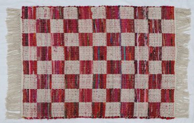 El örgüsü örülmüş ve örülmüş halı, yüksek çözünürlüklü moda desenleri ve renkleri olan halılar