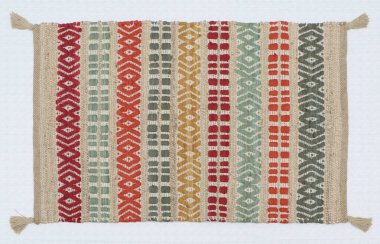 El örgüsü örülmüş ve örülmüş halı, yüksek çözünürlüklü moda desenleri ve renkleri olan halılar