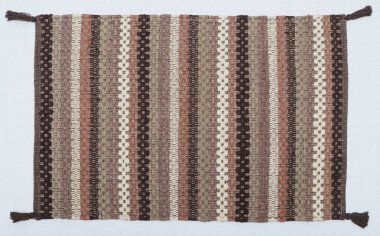 El örgüsü örülmüş ve örülmüş halı, yüksek çözünürlüklü moda desenleri ve renkleri olan halılar