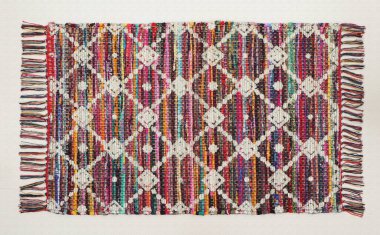 El örgüsü örülmüş ve örülmüş halı, yüksek çözünürlüklü moda desenleri ve renkleri olan halılar