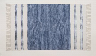 El örgüsü örülmüş ve örülmüş halı, yüksek çözünürlüklü moda desenleri ve renkleri olan halılar