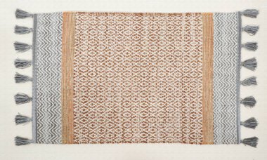 El örgüsü örülmüş ve örülmüş halı, yüksek çözünürlüklü moda desenleri ve renkleri olan halılar