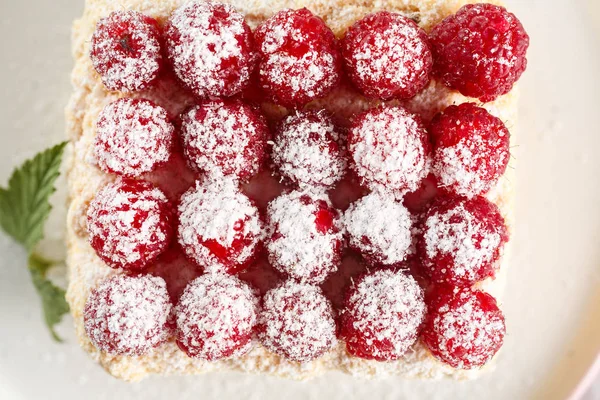 Pastel de Napoleón con vista superior de frambuesa — Foto de Stock