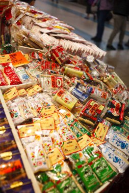 Hediyelik eşya paprika Budapeşte piyasada satışı. Portre