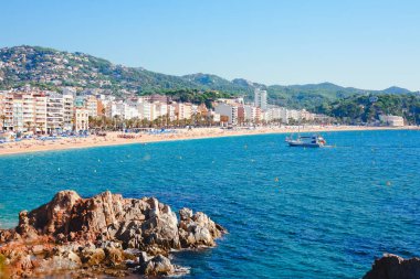 İspanya. Lloret De Mar. yatay plajlar güzel manzaralarını