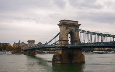 Budapeşte. 30 Eylül 2018. Zincir köprü