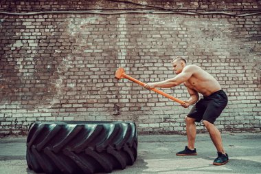 Spor Fitness adam vurmak tekerlek lastiği ile çekiç kızak çapraz eğitim uygun.