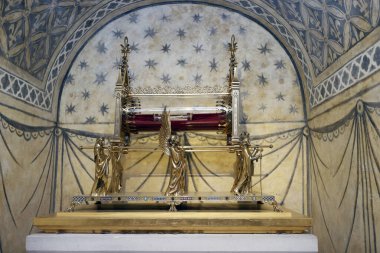 Vezelay 'li Benedictine Manastırı. Magdalalı Meryem 'in kalıntıları. Vezelay. Fransa.