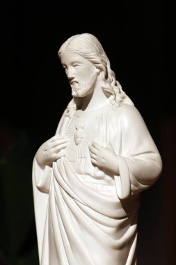 Ziyaret Bazilikası. İsa 'nın Kutsal Kalbi. Kutsanmış heykel. Annecy. Fransa.