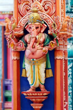 Hindu tapınağı ve Batu Mağaraları türbesi. Hindu fil tanrı Ganesh (Ganesha veya Ganapati). Kuala Lumpur. Malezya.