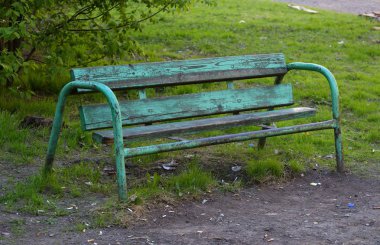 Eski kırık ahşap sokak Bank