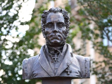 Anıt mimar Rossi, Novo-Manegniy Meydanı, St Petersburg, Rusya, Ağustos 2018