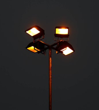 Çalışma şehir dört-lamba elektrik fener