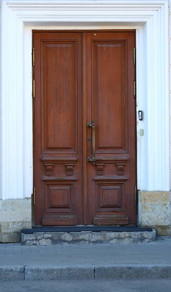 Big Old Light Wooden Door — Stock Photo, Image
