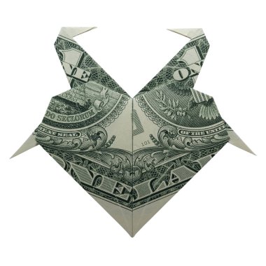 Beyaz arka plan üzerinde para Origami kalp ile gerçek bir dolarlık banknot katlanmış flamingolar ile izole