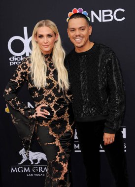 Ashlee Simpson ve Evan Ross 2018 Billboard Müzik Ödülleri'nde Mgm Grand Garden Arena Las Vegas, ABD 20 Mayıs 2018 düzenlenen.