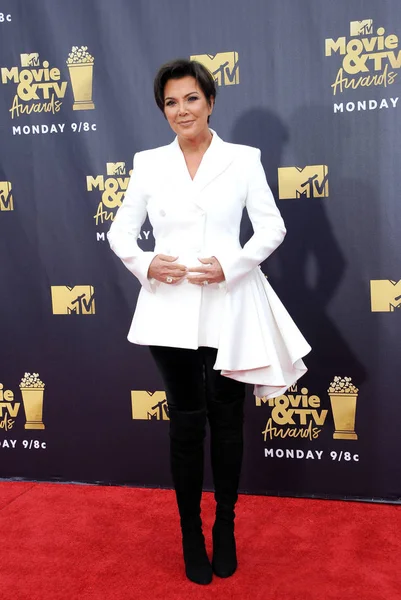 Kris Jenner Mtv Movie Awards 2018 Realizado Barker Hangar Santa — Fotografia de Stock