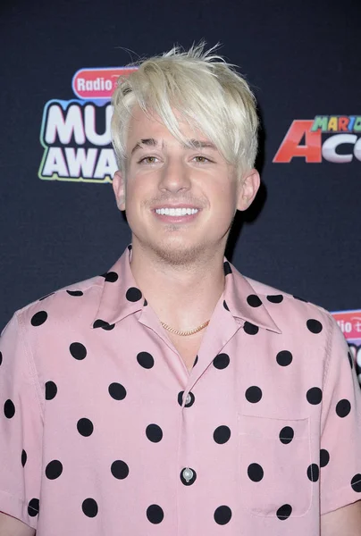 22 Haziran 2018 Loews Hotel Hollywood, ABD Charlie Puth 2018 radyo Disney Müzik Ödülleri'nde düzenlenen.