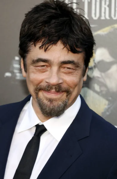 Benicio Del Toro Los Angeles Premiären Sicario Dag Soldado Hölls — Stockfoto