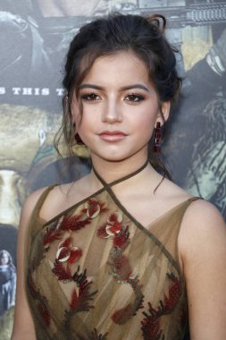 sinema oyuncusu Isabella Moner, Los Angeles premiere ' Sicario: Soldado gün ' 26 Haziran 2018 üzerinde Regency köyü tiyatro Westwood, ABD'de düzenlenen.