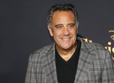 aktör Brad Garrett, Los Angeles premiere ' 30 Temmuz 2018 üzerinde Burbank, ABD Walt Disney stüdyolarında yapılan zincirleme Christopher.