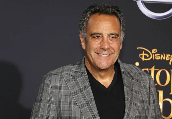 aktör Brad Garrett, Los Angeles premiere ' 30 Temmuz 2018 üzerinde Burbank, ABD Walt Disney stüdyolarında yapılan zincirleme Christopher.