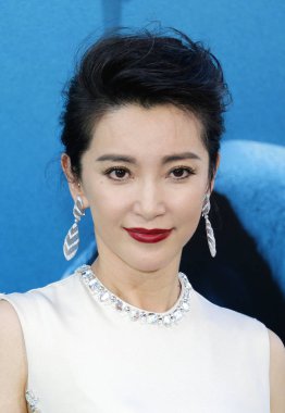 oyuncu Los Angeles şehrinde Li Bingbing premiere 'Meg Tcl Çin Tiyatro IMAX Hollywood, ABD 6 Ağustos 2018 düzenlenen' in.