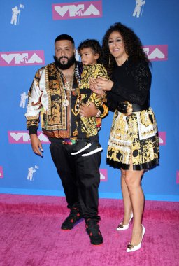 DJ Khaled, Asahd Khaled ve Nicole Tuck 2018 Mtv Video Müzik Ödülleri'nde Radio City Music Hall New York, ABD'de 20 Ağustos 2018 düzenlenen.