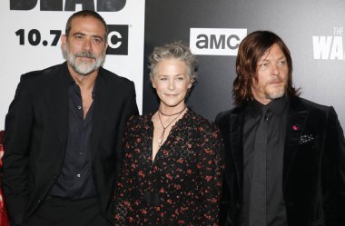 Norman Reedus, Melissa Mcbride ve Jeffrey Dean Morgan Amc'ın 'The Walking Dead' sezon 9 27 Eylül 2018 Los Angeles, ABD Dga Tiyatrosu'nda düzenlenen galasında.