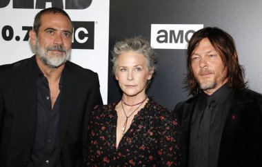 Norman Reedus, Melissa Mcbride ve Jeffrey Dean Morgan Amc'ın 'The Walking Dead' sezon 9 27 Eylül 2018 Los Angeles, ABD Dga Tiyatrosu'nda düzenlenen galasında.