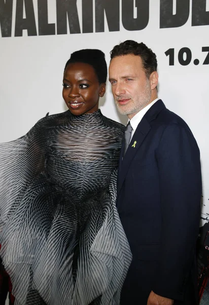 Andrew Lincoln Danai Gurira Estreno Amc Walking Dead Temporada Celebrada — Foto de Stock