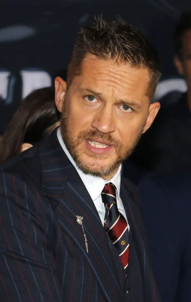 Tom Hardy Estreno Los Ángeles Venom Celebrado Regency Village Theatre — Foto de Stock