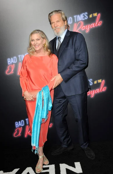 'Kötü kez At El 22 Eylül 2018 üzerinde Tcl Çin Tiyatrosu Hollywood, ABD'de düzenlenen Royale' Jeff Bridges ve Susan Geston, Los Angeles premiere.