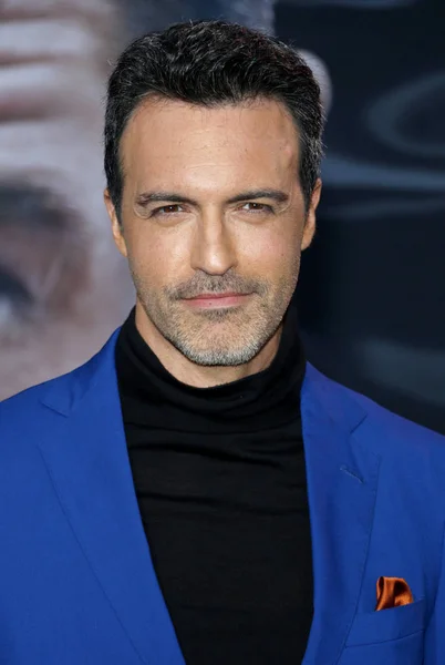 Skuespiller Reid Scott Los Angeles Premieren Venom Avholdt Regency Village – stockfoto