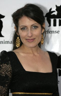 30 Ekim 2004 - Los Angeles, California - Lisa Edelstein. Hayvanların savunma ev sahipliği yapan 2 yıllık Guardian Ödülü Los Angeles Paramount Studios.  