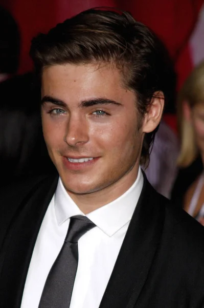 Skådespelaren Zac Efron Los Angeles Premiär High School Musical Senior — Stockfoto