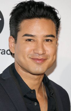 8 Kasım 2018 Four Seasons Hotel Beverly Hills, ABD TV Kişilik Mario Lopez Eva Longoria Vakfı yemek töreni'nde düzenlenen.