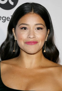 aktris Eva Longoria Vakfı yemek töreni'nde Gina Rodriguez Four Seasons Hotel Beverly Hills, ABD 8 Kasım 2018 düzenlenen.