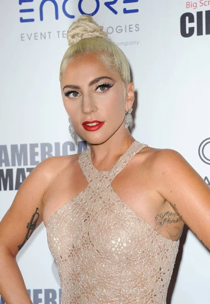 Lady Gaga 32Th American Cinematheque Award Presentation Honoring Bradley Cooper — Foto Stock
