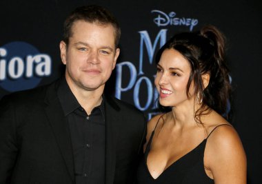 Matt Damon ve Luciana Barroso Disney's 'Returns Mary Poppins 29 Kasım 2018 Hollywood, ABD Dolby tiyatroda düzenlenen' Dünya galasında.